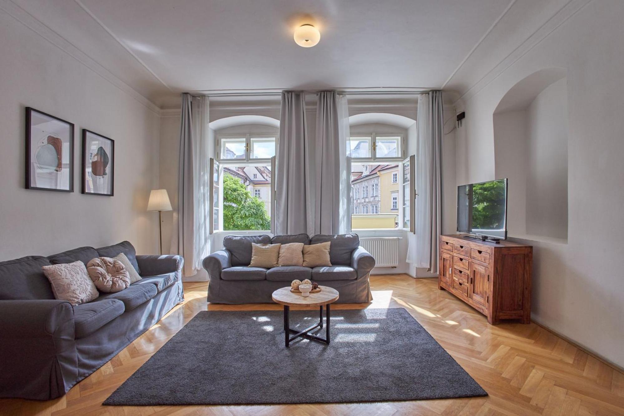 Charles Bridge Suites Prague Exterior photo